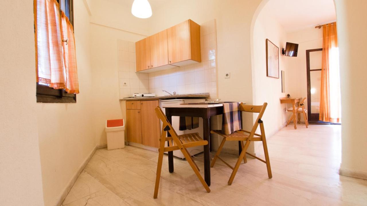 Blue Ippokampos Apartment Пефкохори Екстериор снимка